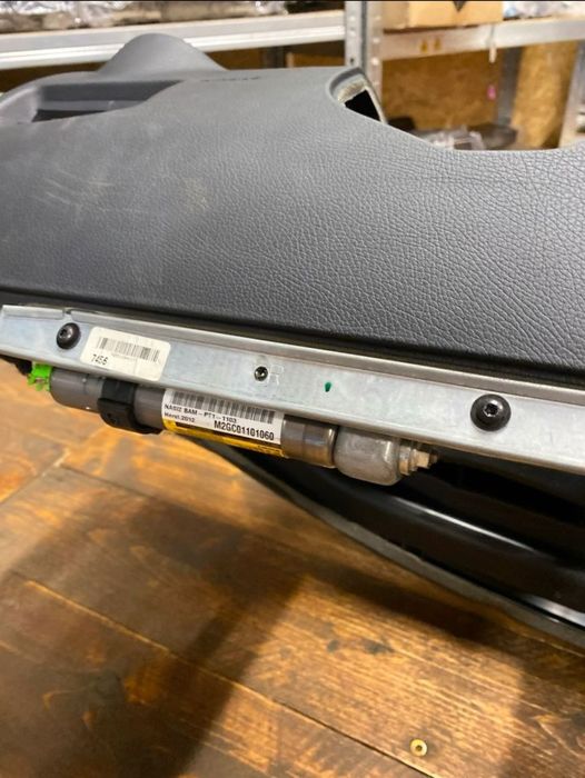 Plansa bord mercedes c klass W204 facelift