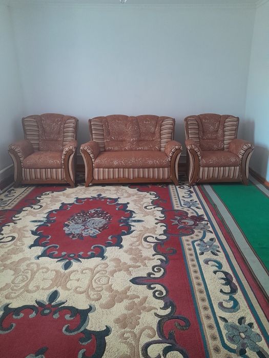 СРОЧНО!!!Жұмсақ диван, 2 креслосымен сатылады