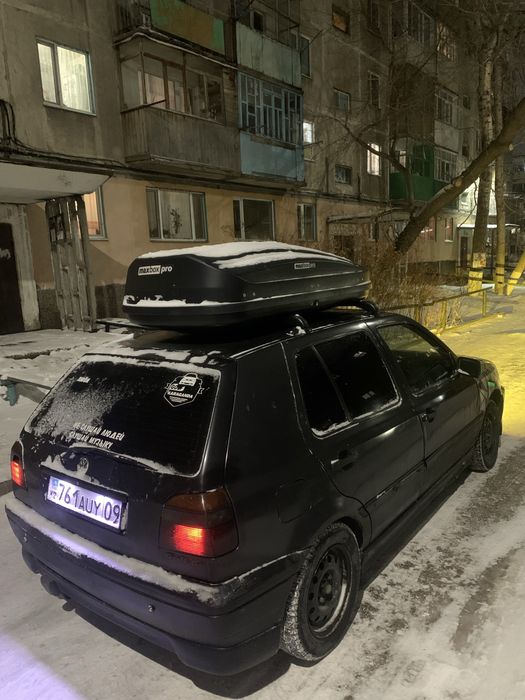 Golf 3 продам 1.8 моно