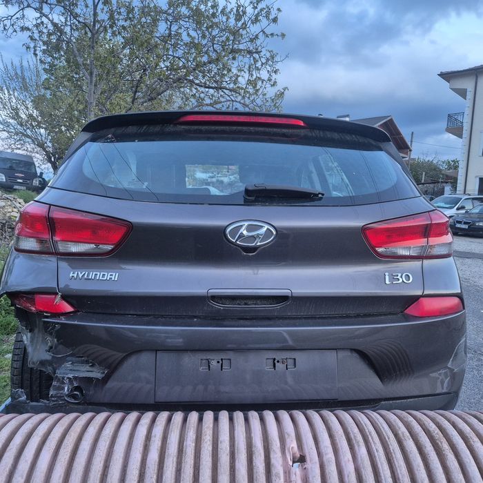 Hyundai i30 1.4 16v на части