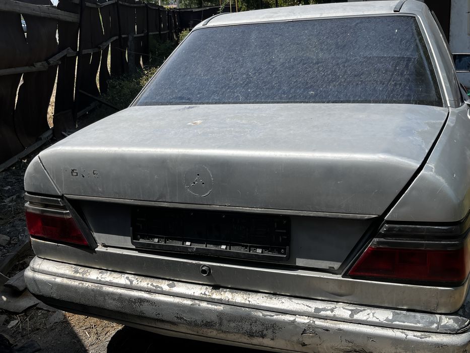 Продам машину Mersedes Benz