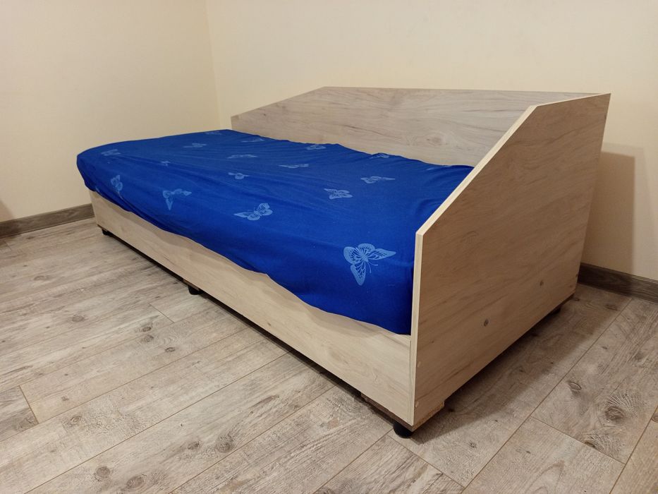 Pat cu saltea 1 persoană