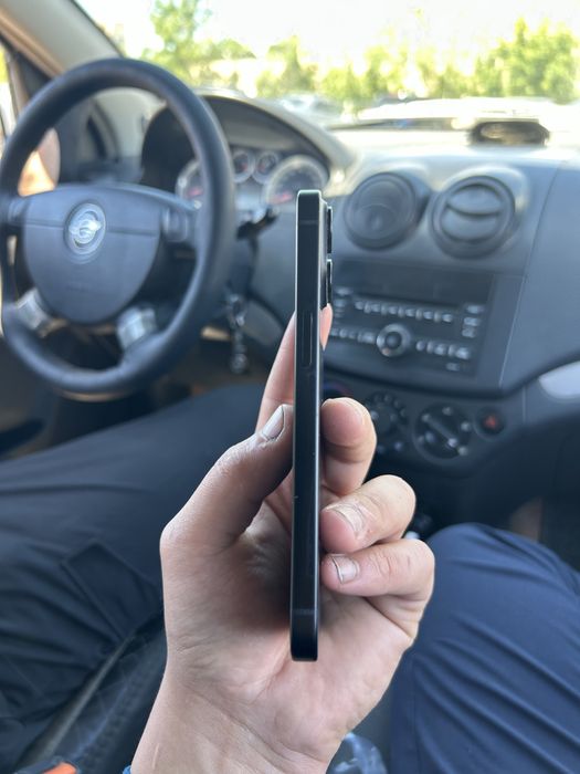 Iphone 15 в хорошем состянии