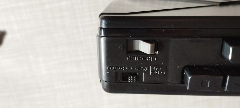 Casetofon cu radio tip walkman cu autorevers Philips