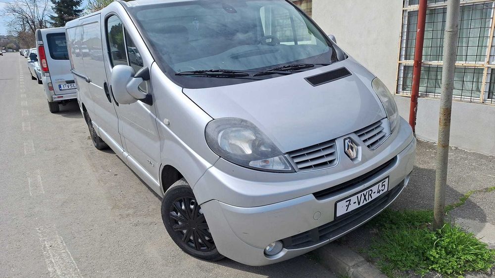 Renault trafic 2011 euro 5 varianta lunga.