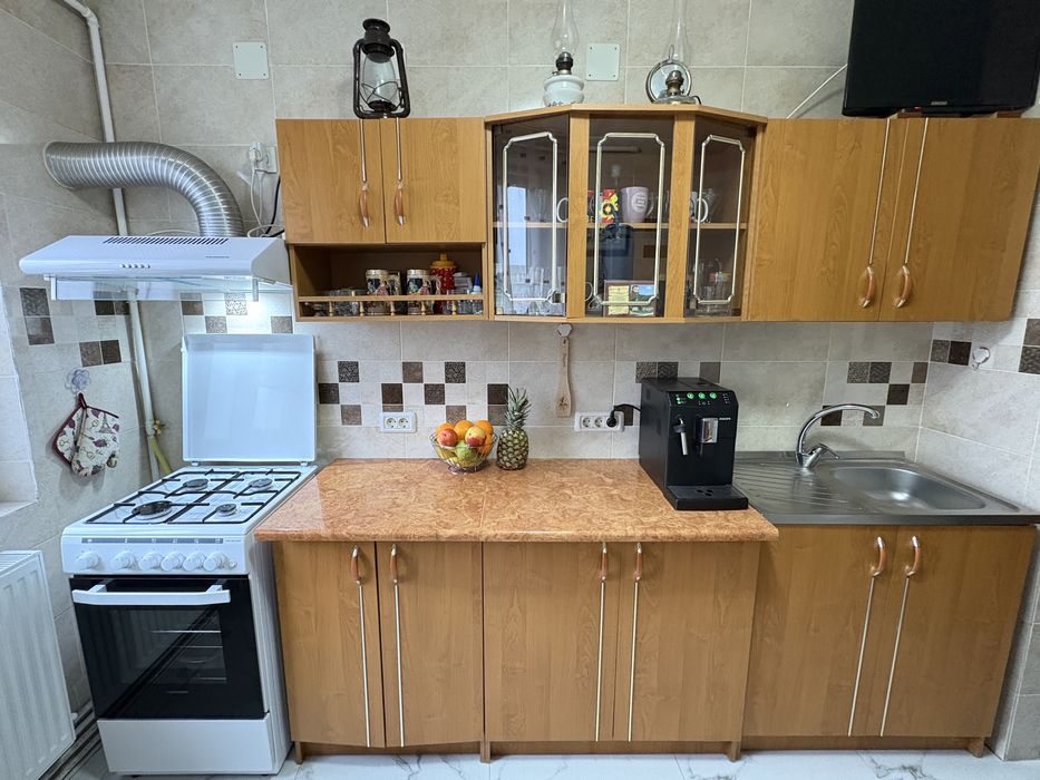 Vând mobilă de bucătărie