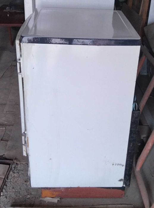 Холодильник Саратов б/у