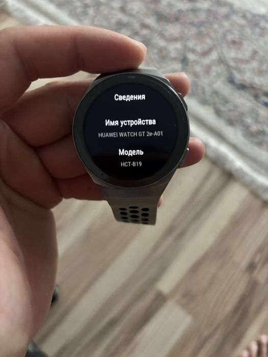 Продам часы HUAWEI GT2e