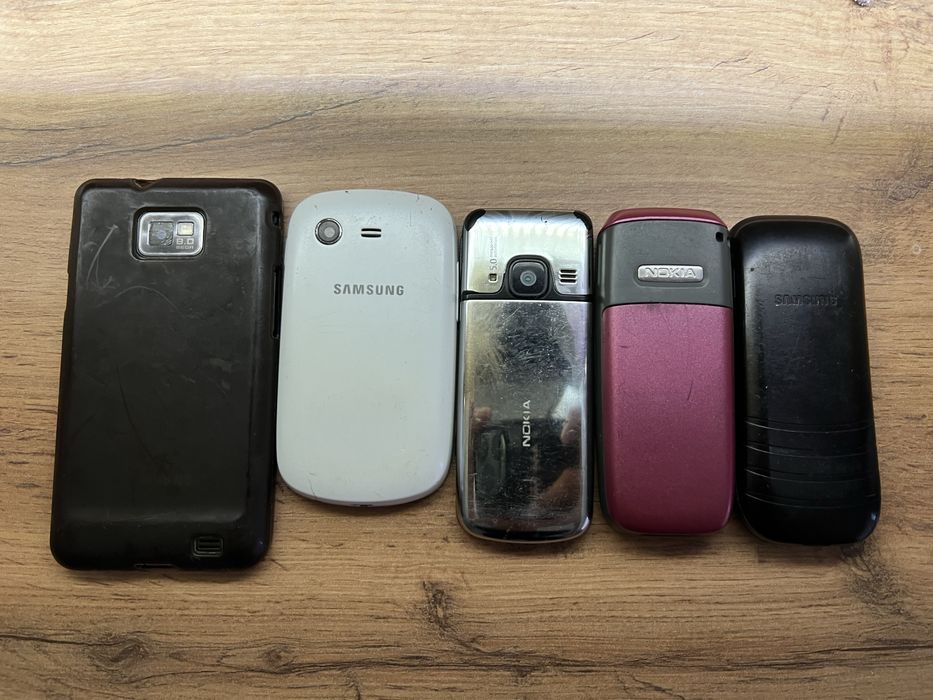 Продам телефонов Samsung и Nokia