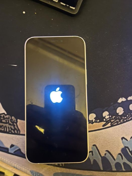 Айфон 12 мини на 64гб