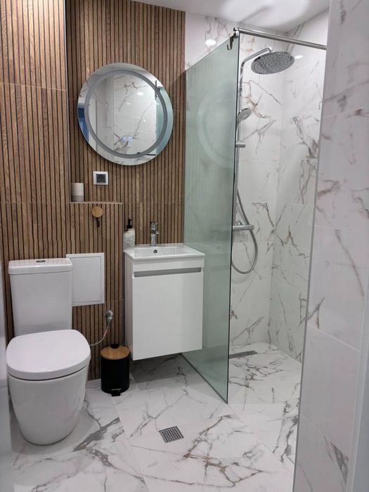 Дава се под наем Тристаен апартамент в София, Център - 90 кв.м за 1246.44 € - Снимка #6