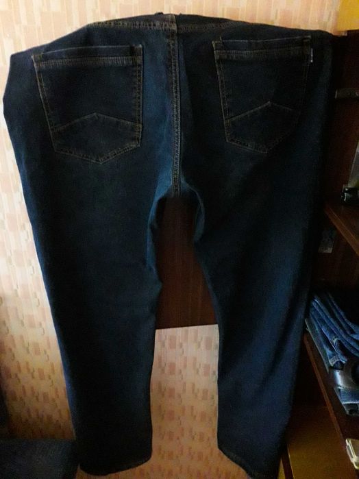 Продам НЕплохие Джинсы.