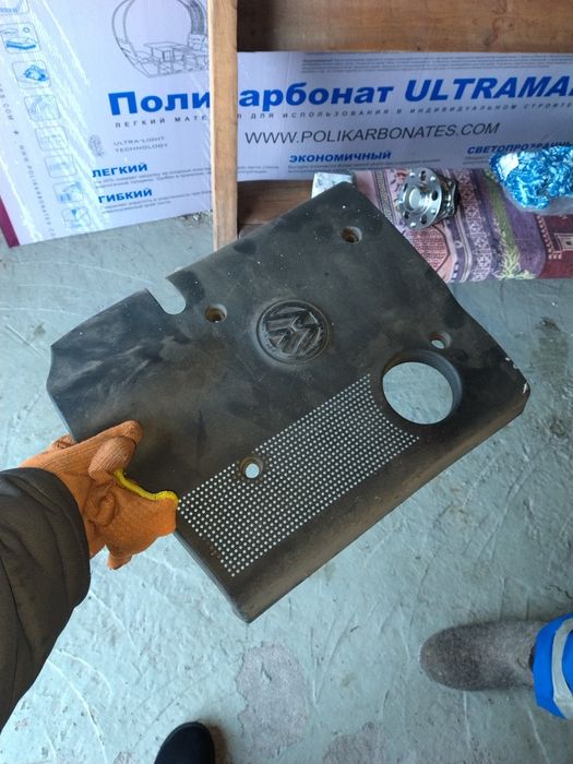 продам запчасти с пассата б5.2литра.