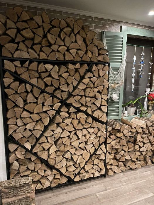 Дровница в стиле лофт