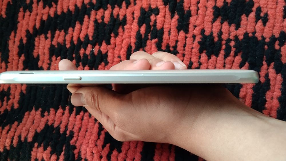 Samsung galaxy J7 коробка бор