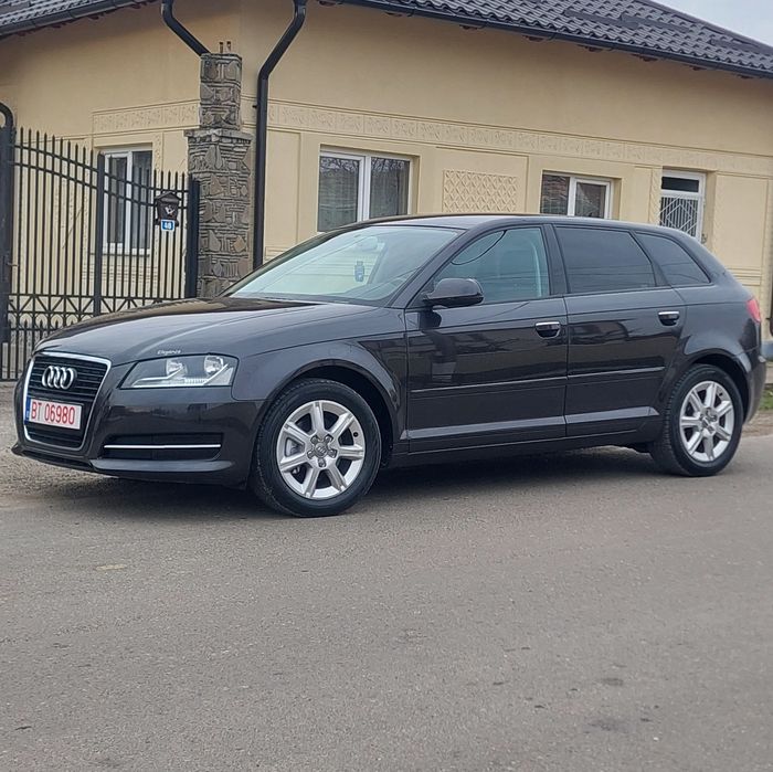 Audi A3 2012-1.4 benzina-125cp