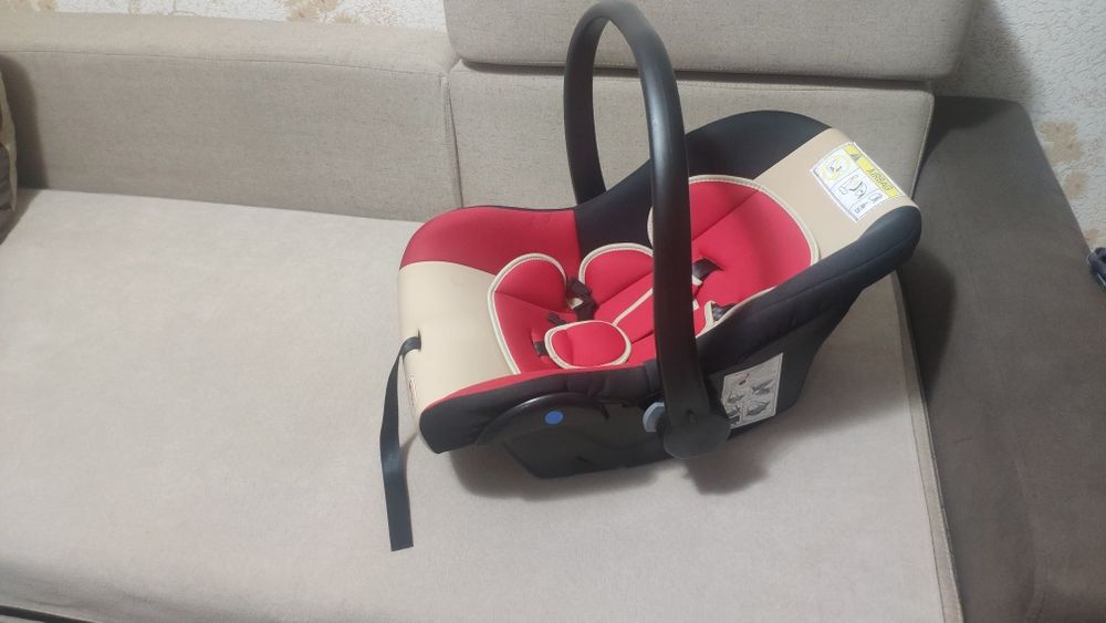 Автолюлька  для малышей Geburt