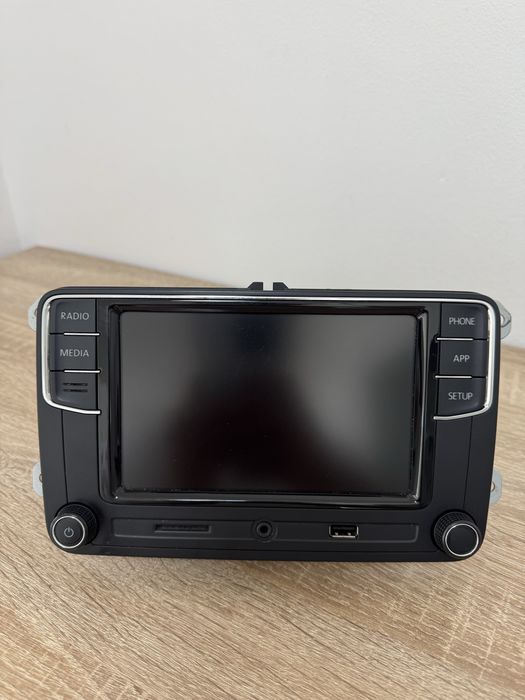 Navigatie WV/SEAT/SKODA   Auto Car Paly (Apple&Android)