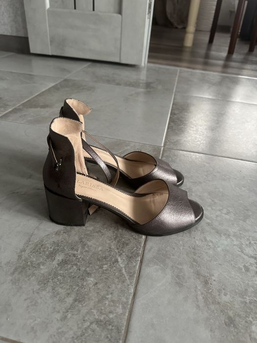 Продам босоножки!