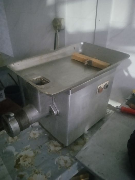 Продается мясорубка