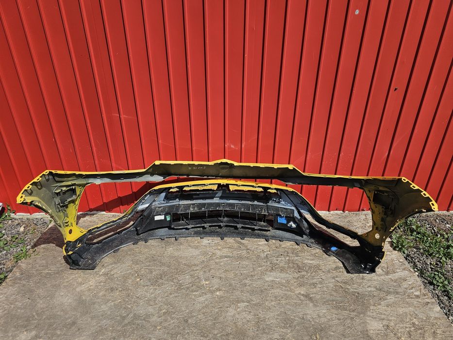 Bara fata Lamborghini Urus cod 4ML807437