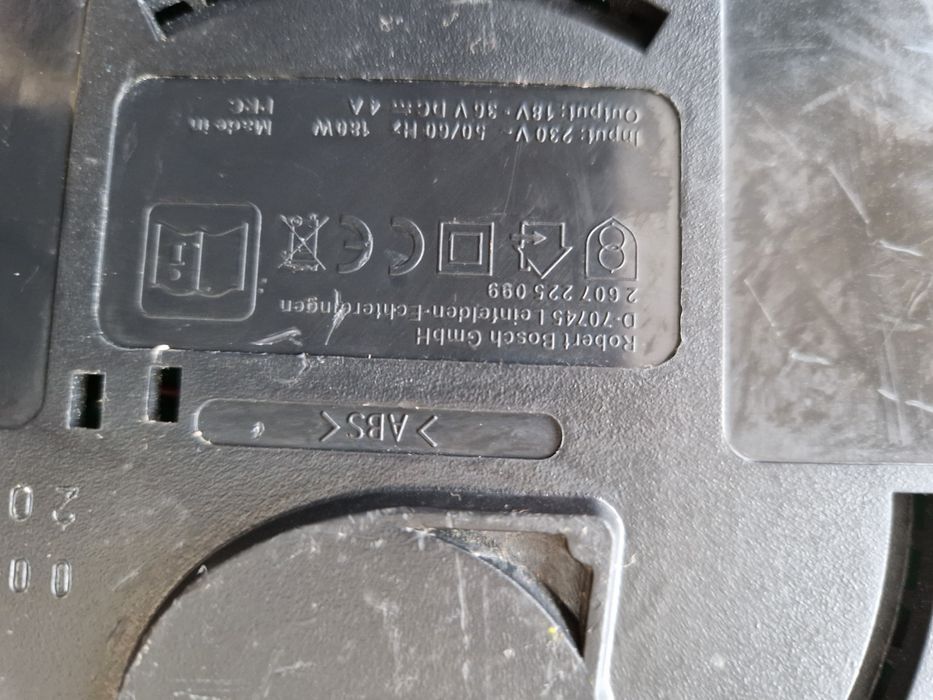 Bosch AL 36 CV , GBA 36 - incarcator si acumulatori 36 V