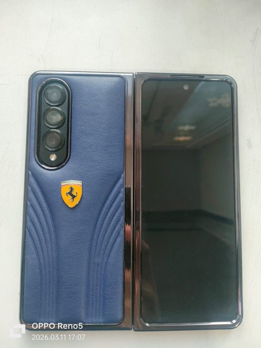 Продам Samsung Z Fold4 256gb