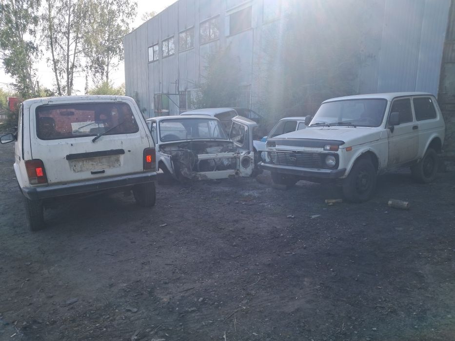 Нива на разбор 2121