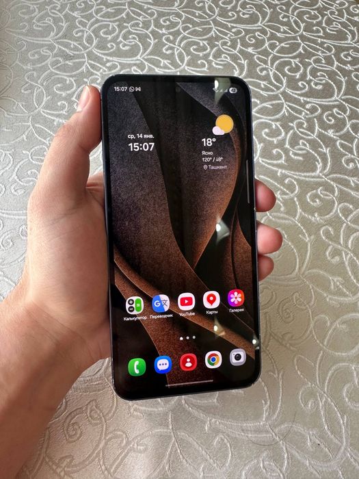 Samsung Galaxy A55 5G va Galaxy Fit3