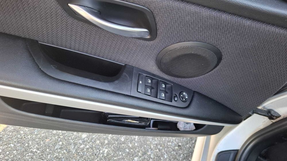 Vand bmw e90 xdrive 2011 184 cp