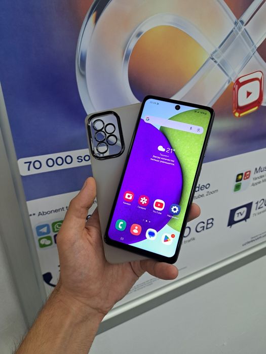 Samsung Galaxy A52 память 128gb идеал холата