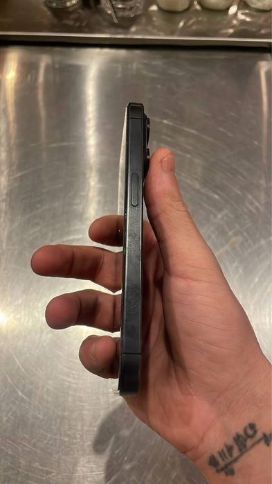 Iphone 15 pro с коробкой