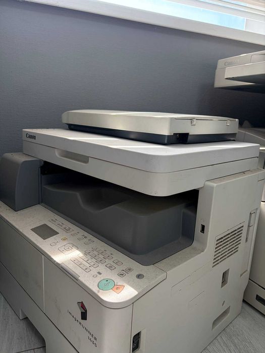 Canon imageRUNNER 2520