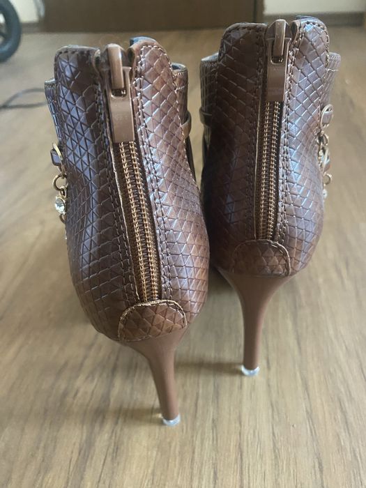 Ghetute dama, model piele sarpe, maro