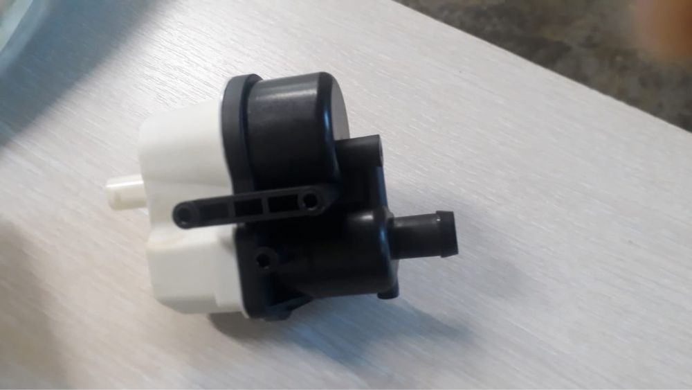 Range rover bmw Клапан вертиляции бака, абсорбера bosch