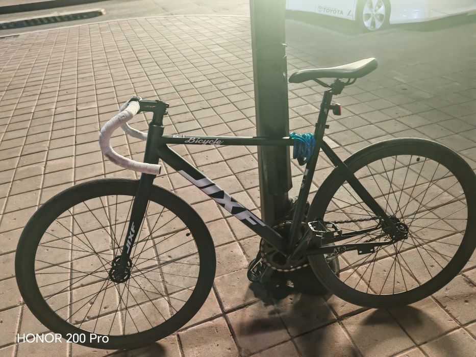 СРОЧНО продам раму от jifx at3