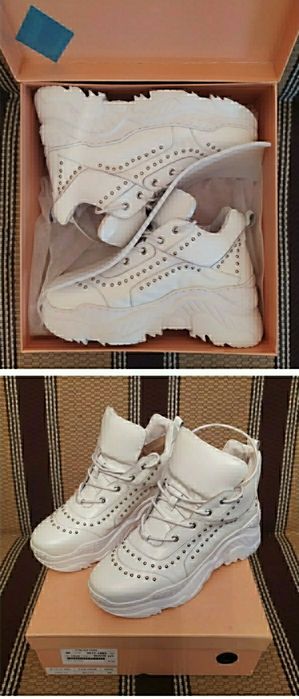 Кроссовки женские высокие