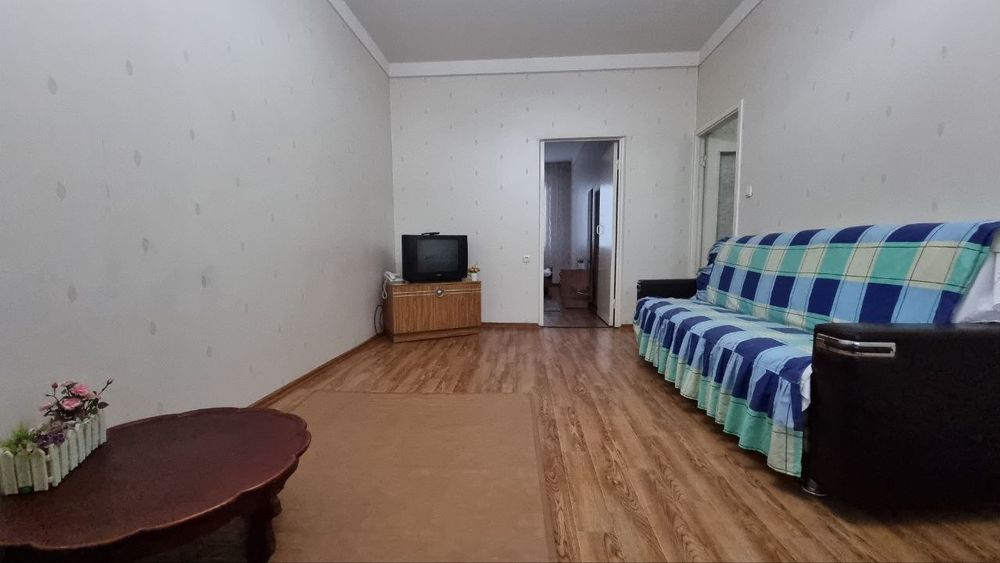 Сдается на Юнусабаде-15 2/3/4 с ремонтом и с обстановкой.