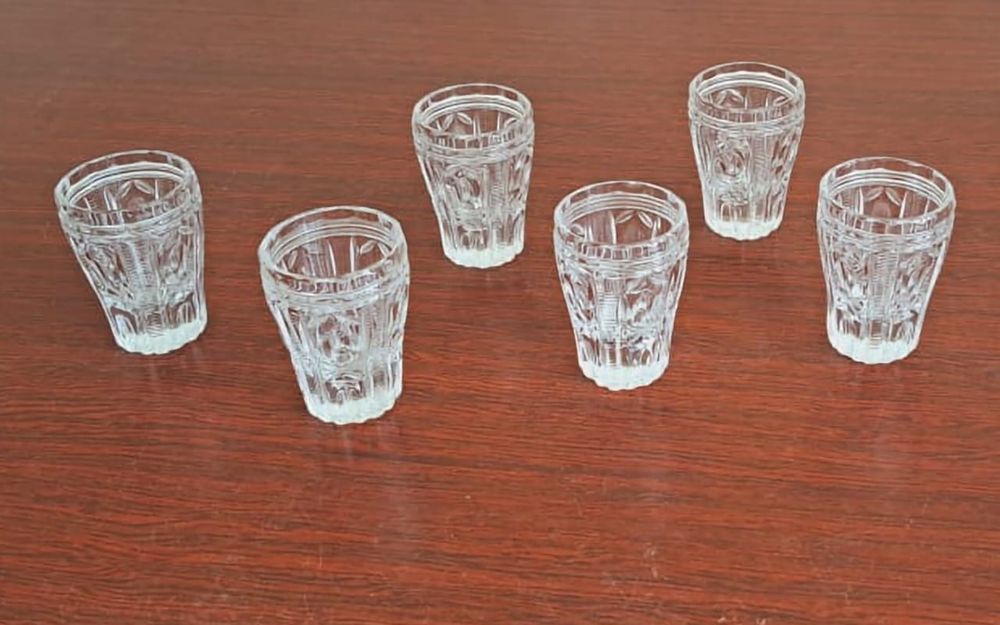 Набор хрустальных стопок
