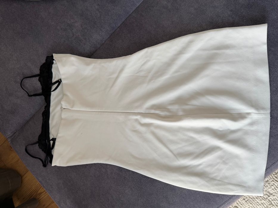 Трендовое женское белое платье с черным кружевом из ZARA, размер XS