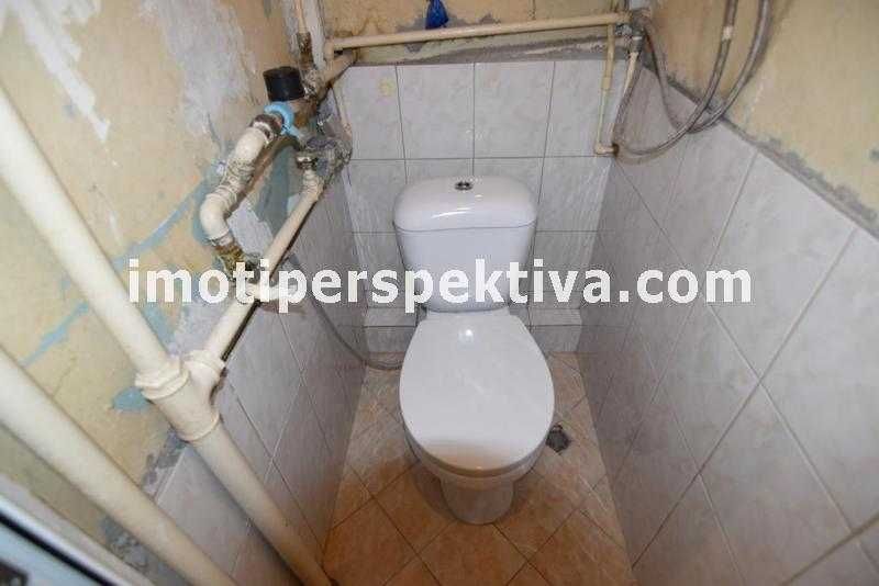 Продава се Тристаен апартамент в Пловдив, Кършияка - 63 кв.м за 899 €/кв.м - Снимка #9
