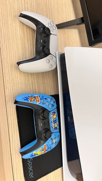 Consola Ps 5 cu CD, 1 Tera