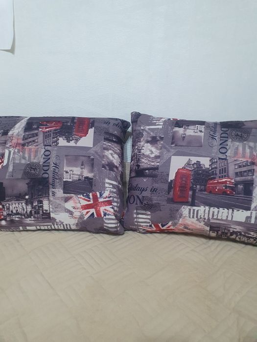 Подушки диванные с принтом
