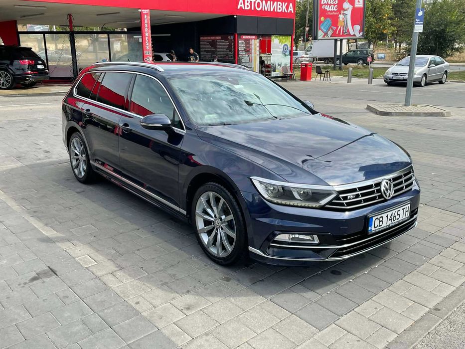 VW Passat R-line