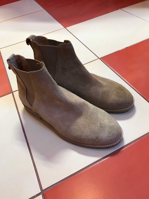 Vand ghete piele intoarsa_produs nou_marimea 43