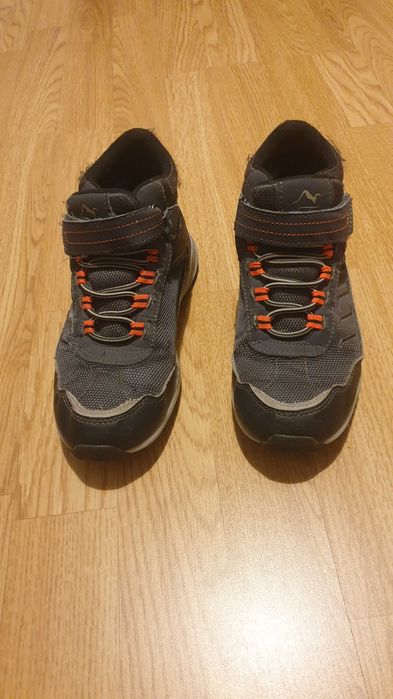 Детски маратонки Nike Clarks,ботуши,апрески,обувки,гумен20,21,22,31,33
