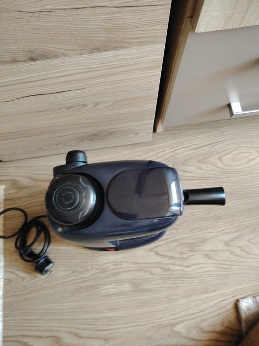 Espressor cafea DeLonghi , 800 W, capacitate 0.4 litr i, negru