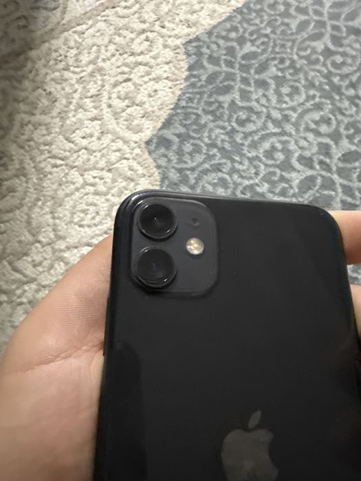 айфон 11 оригинал