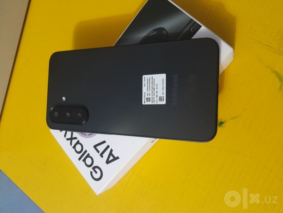 Samsung A 17 6/128 sotiladi
