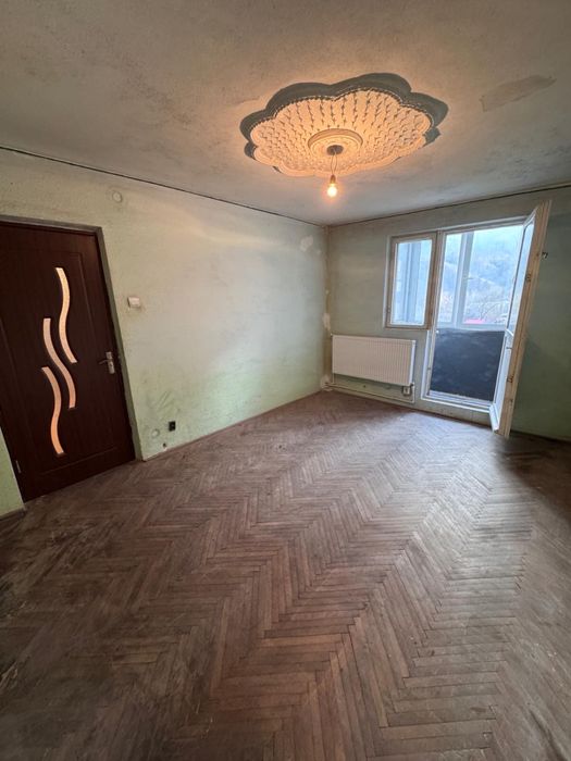 Vand apartament in Vulcan 37mp